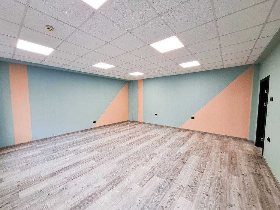 Окремий вхід. 317м. Open Space Лесі Українки 34.м.Звіренецька.БЕЗ%