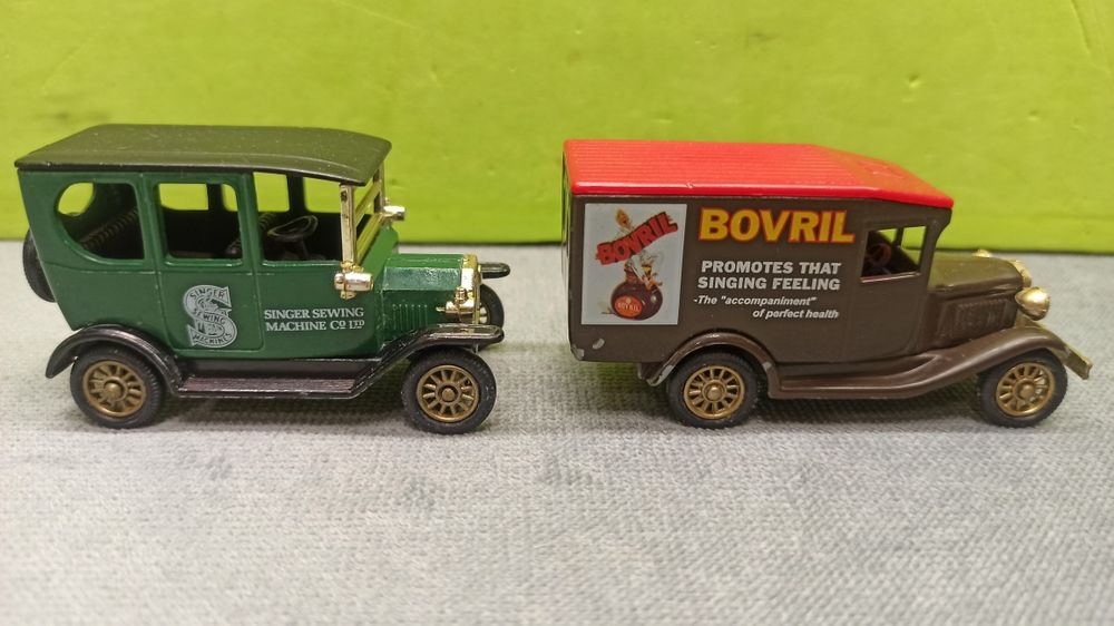 Zestaw 2 modeli Lledo Days Gone Ford model T i A