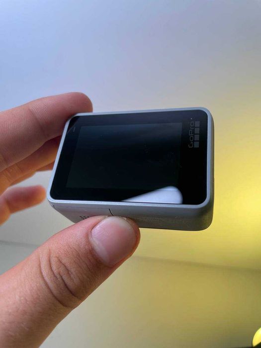Екшн камера GoPro Hero7 з комплектом