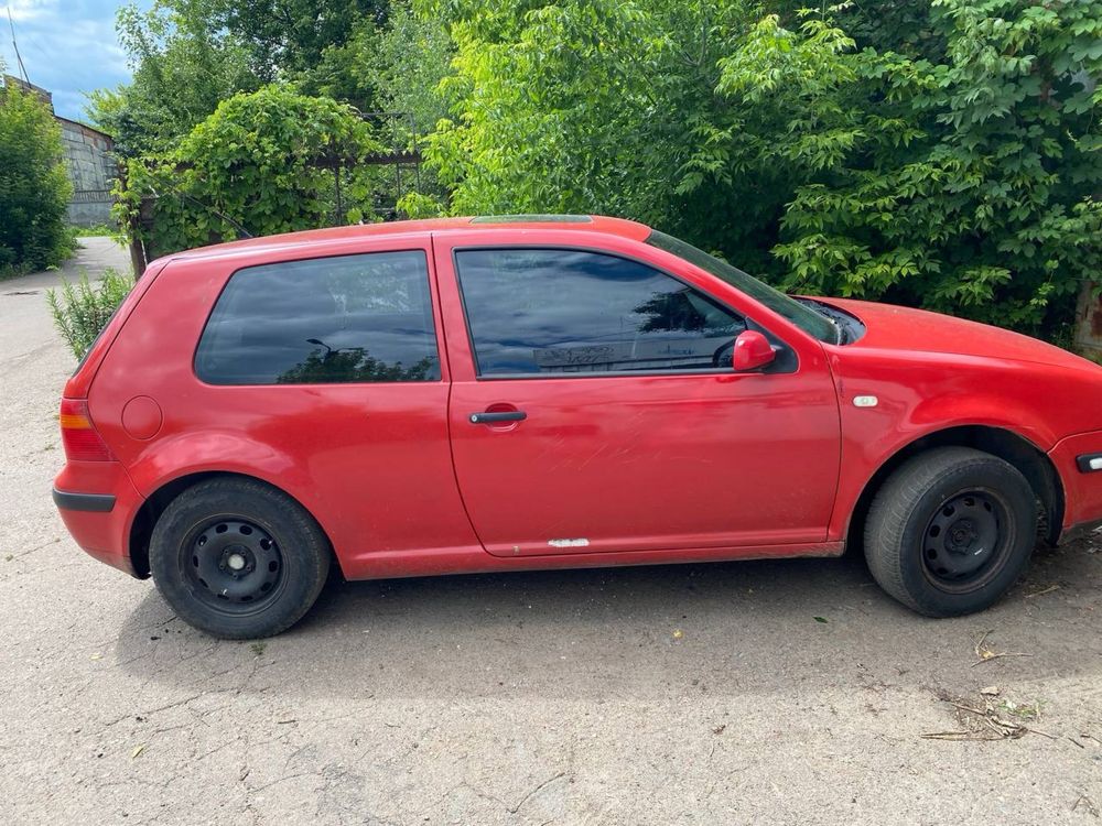 Volkswagen Golf 4 ГАЗ/БЕНЗ 1.4