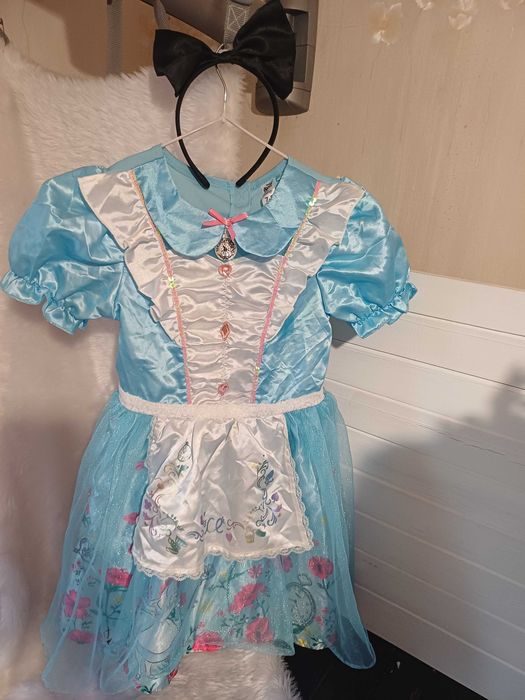 Карнавальне маскарадне плаття сукня наряд аліса в країні чудес 7-8 р.