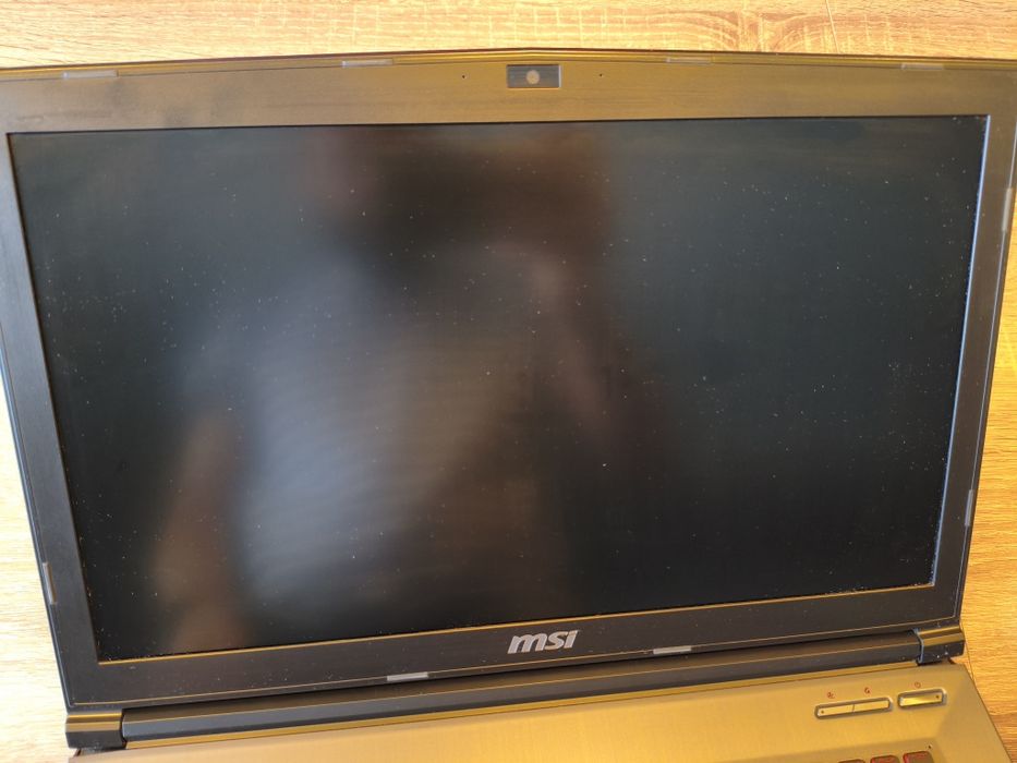 Laptop Gamingowy MSI GV72 7RD, bardzo dobry stan.