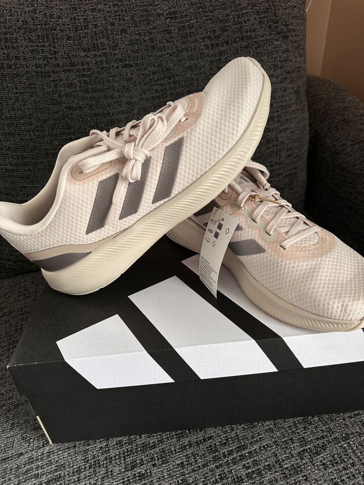 Adidas runfalcon 3, us 9,5, нові, оригінал