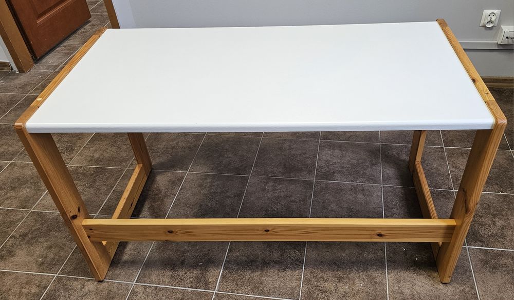 Biurko Skandynawskie białe