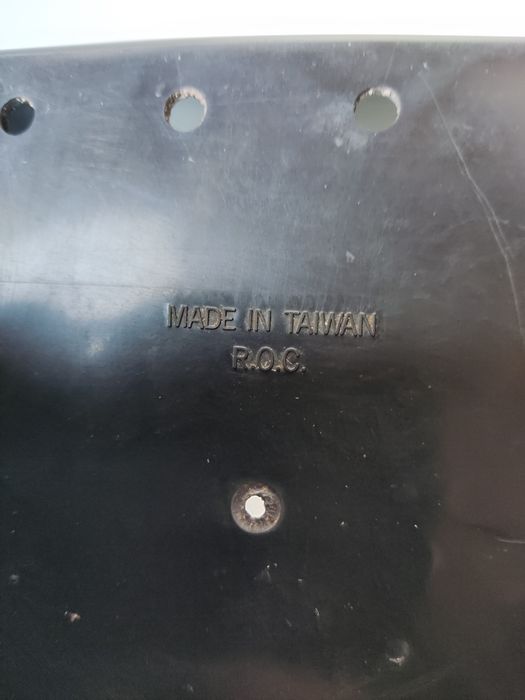 Kwarcowy Tajwański zegarek niekompletny