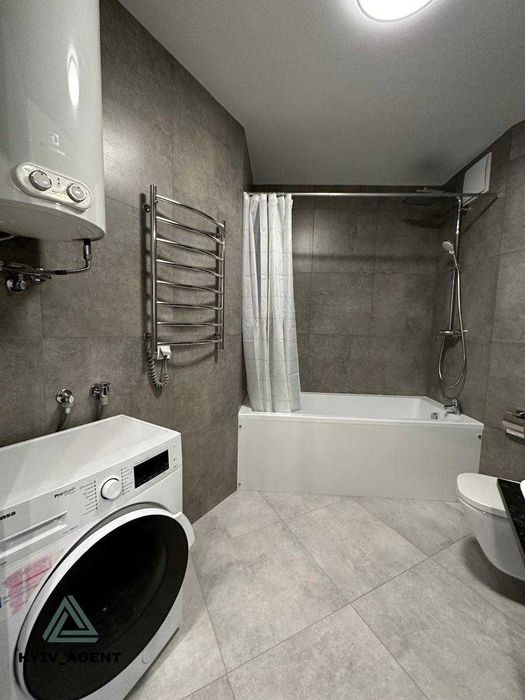 Євро-двушка в ЖК Зарічний ! ГЕНЕРАТОР ! Метро Славутич