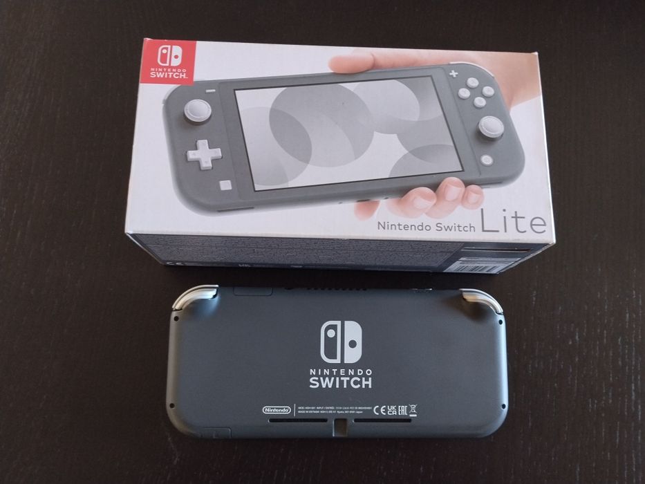 Nintendo switch lite com cartão 256GB e caixa