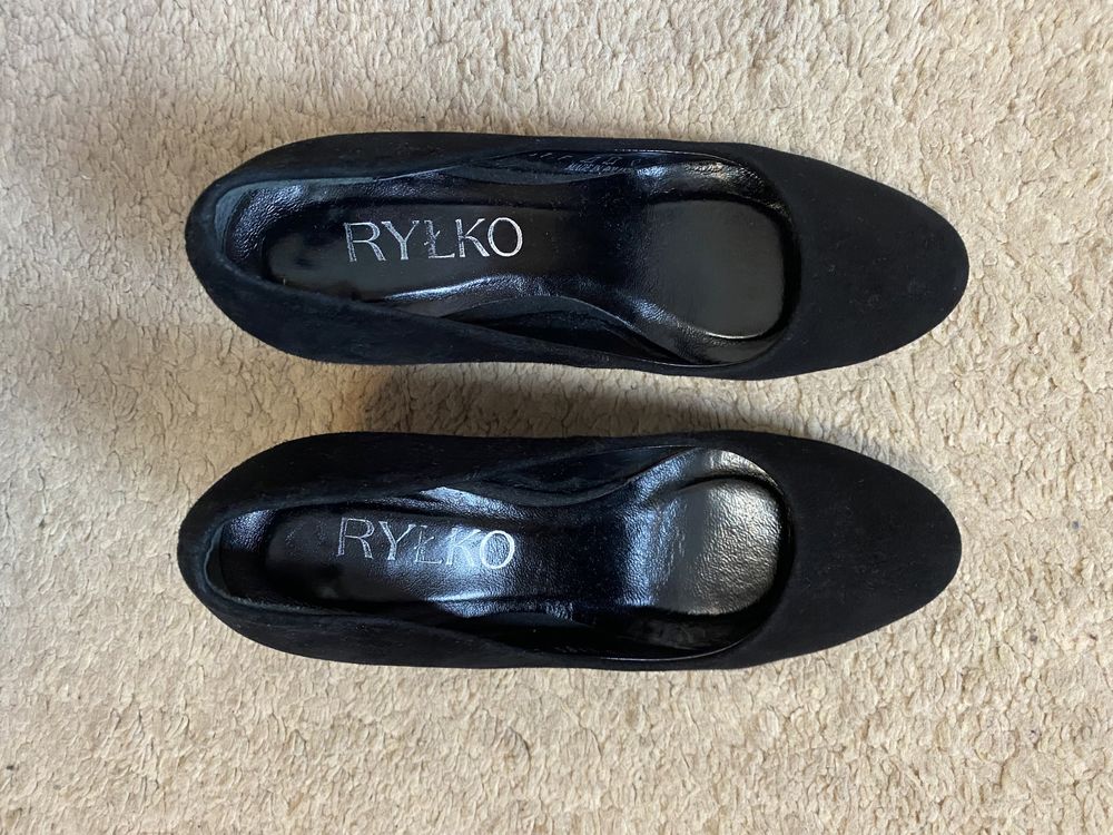 Buty Ryłko zamszowe rozmiar 37