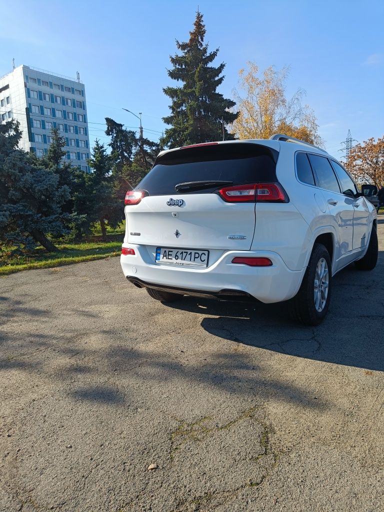 Jeep Cherokee kl 2018 (джип чероки)