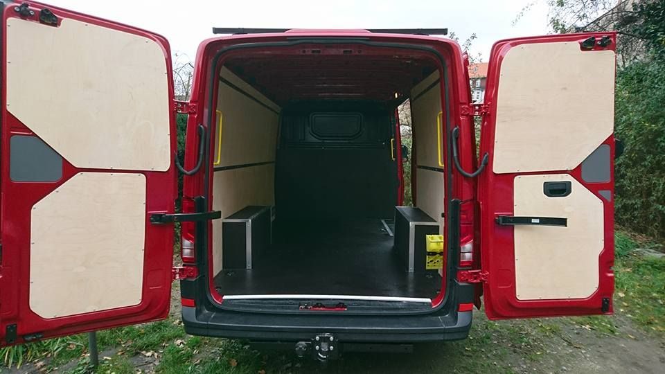 VW Crafter L3H2 zabudowa podłoga boki nadkola