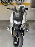 BMW c400 x - super bem estimada