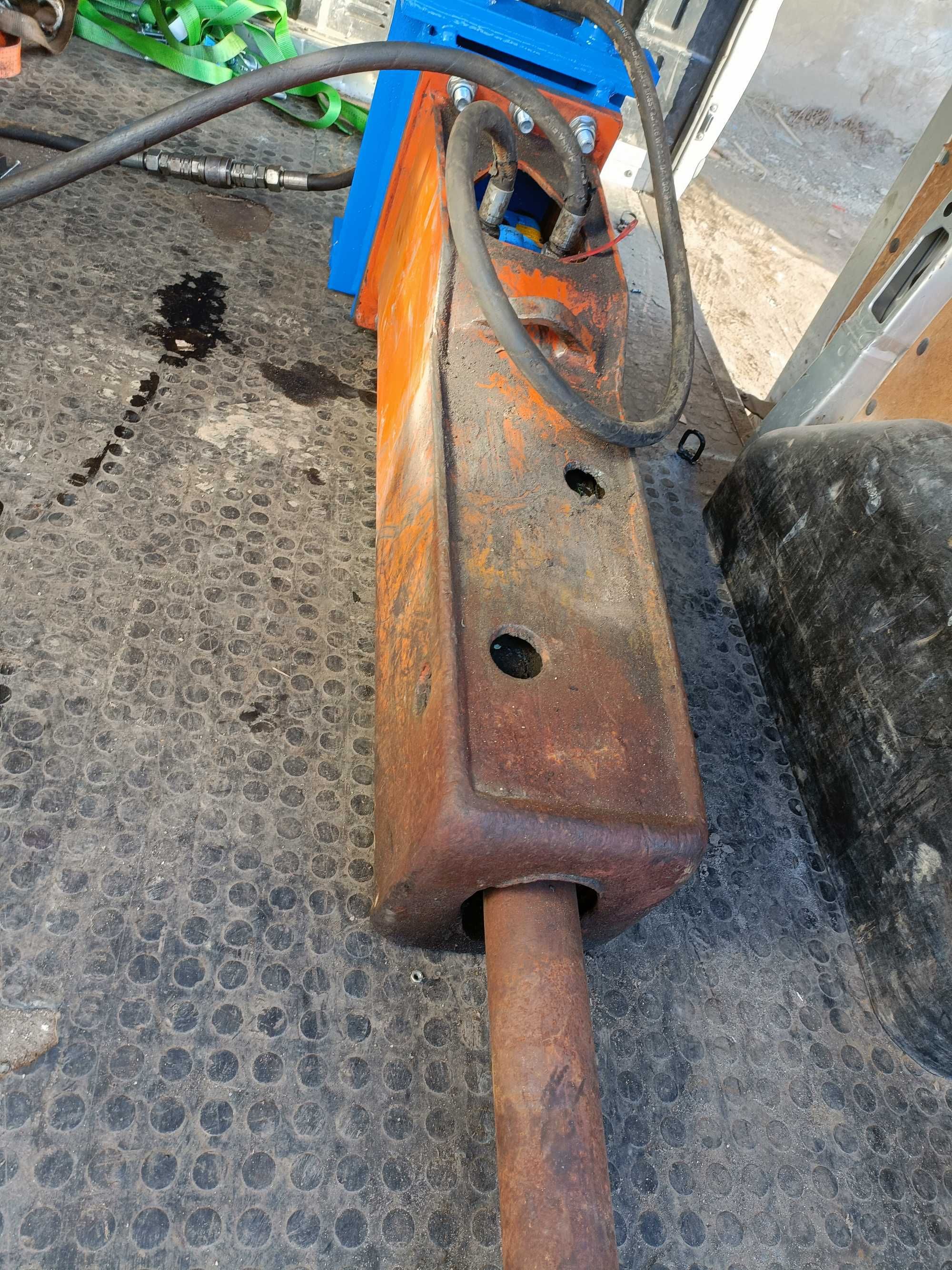 Serwis naprawa młotów wyburzeniowych hydraulicznych