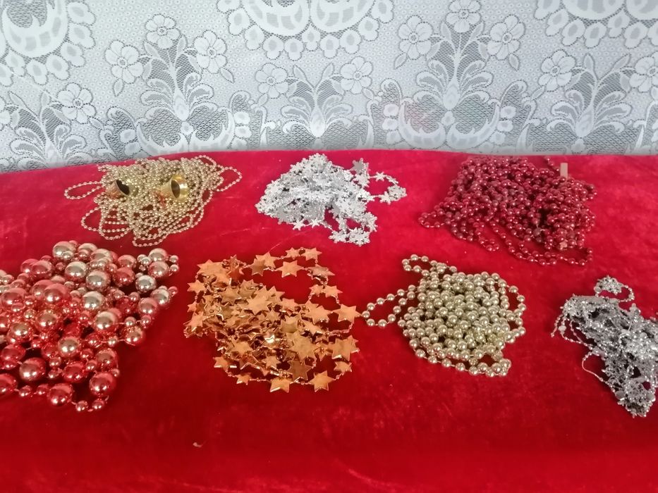 Прикраси до Нового року