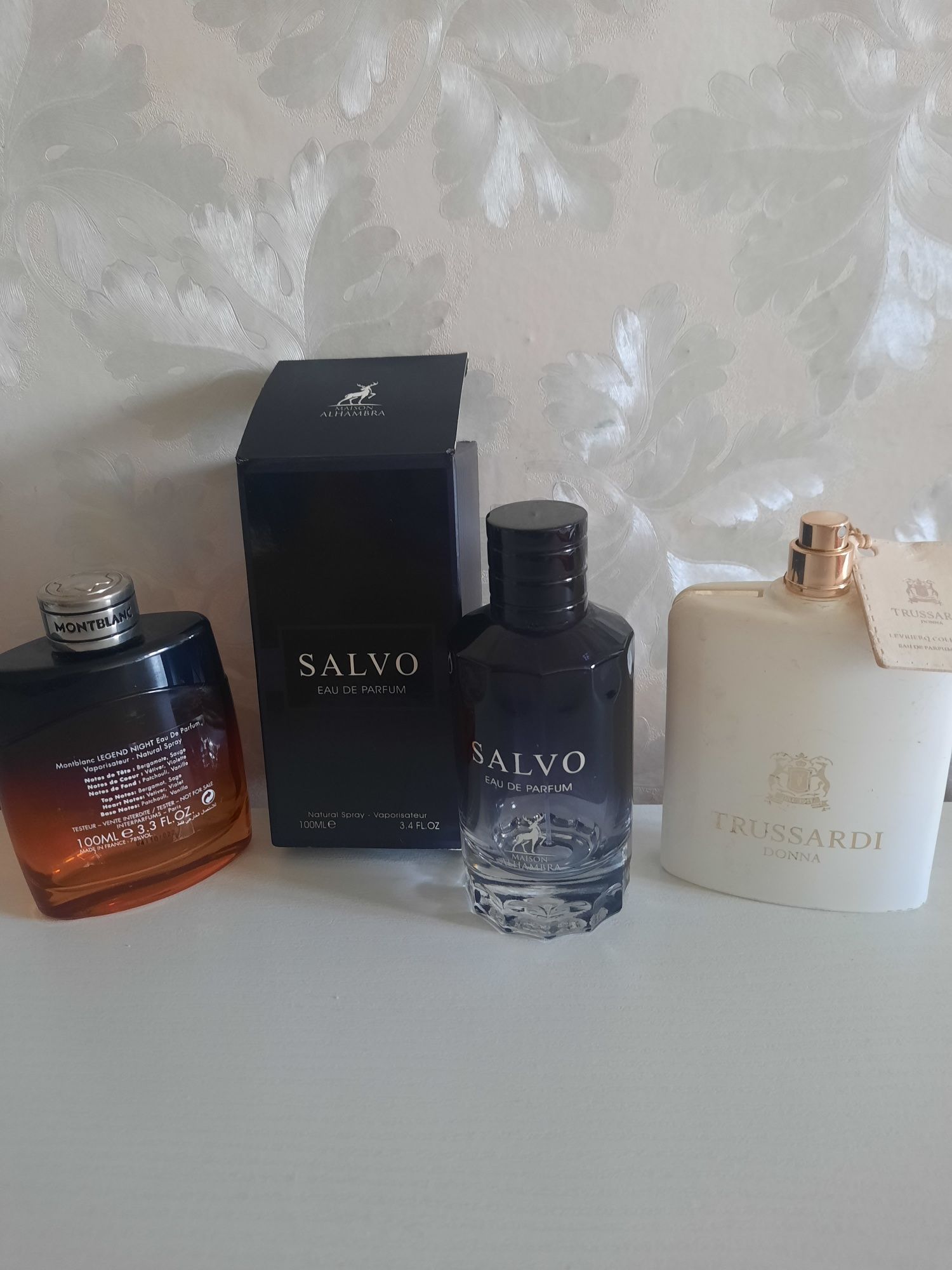 Оригинальные флаконы мужского парфума