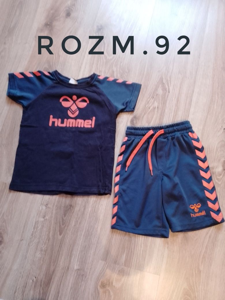 Odzież sportowa dla chłopca rozm.92