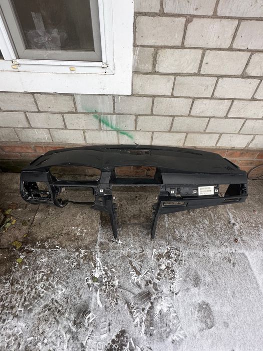 Продам торпедо BMW E60