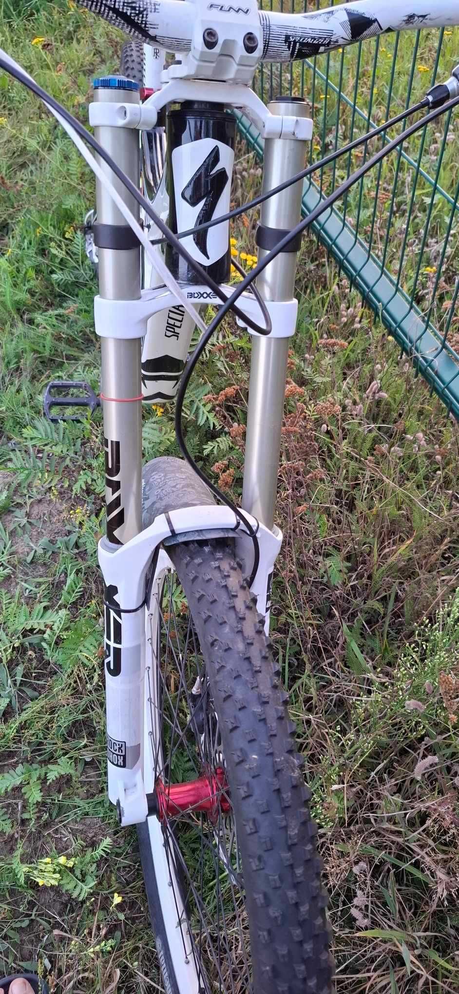 Specialized demo 8