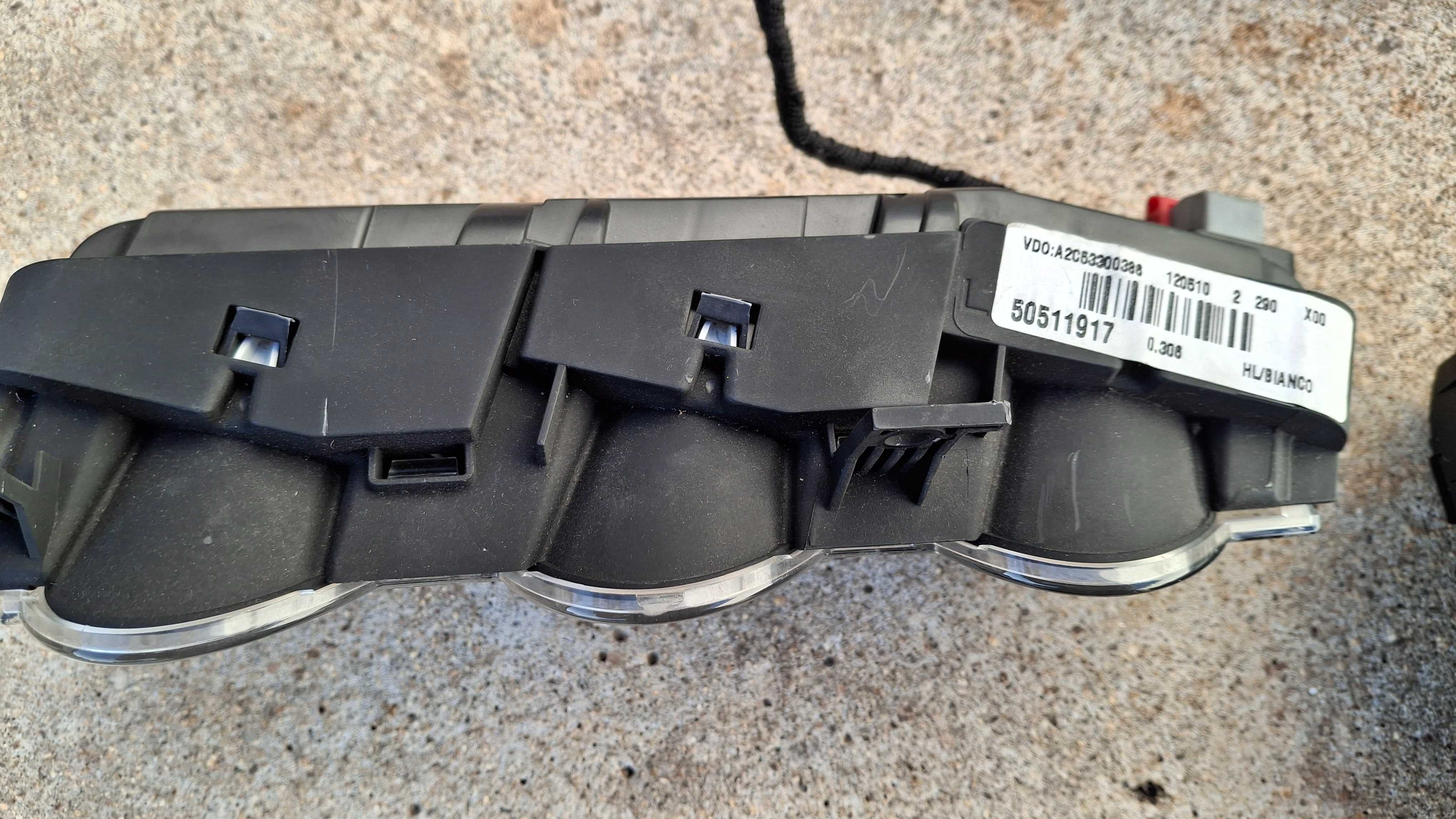 Vendo botão do vidro eléctrico e espelho interno do alfa romeu 159