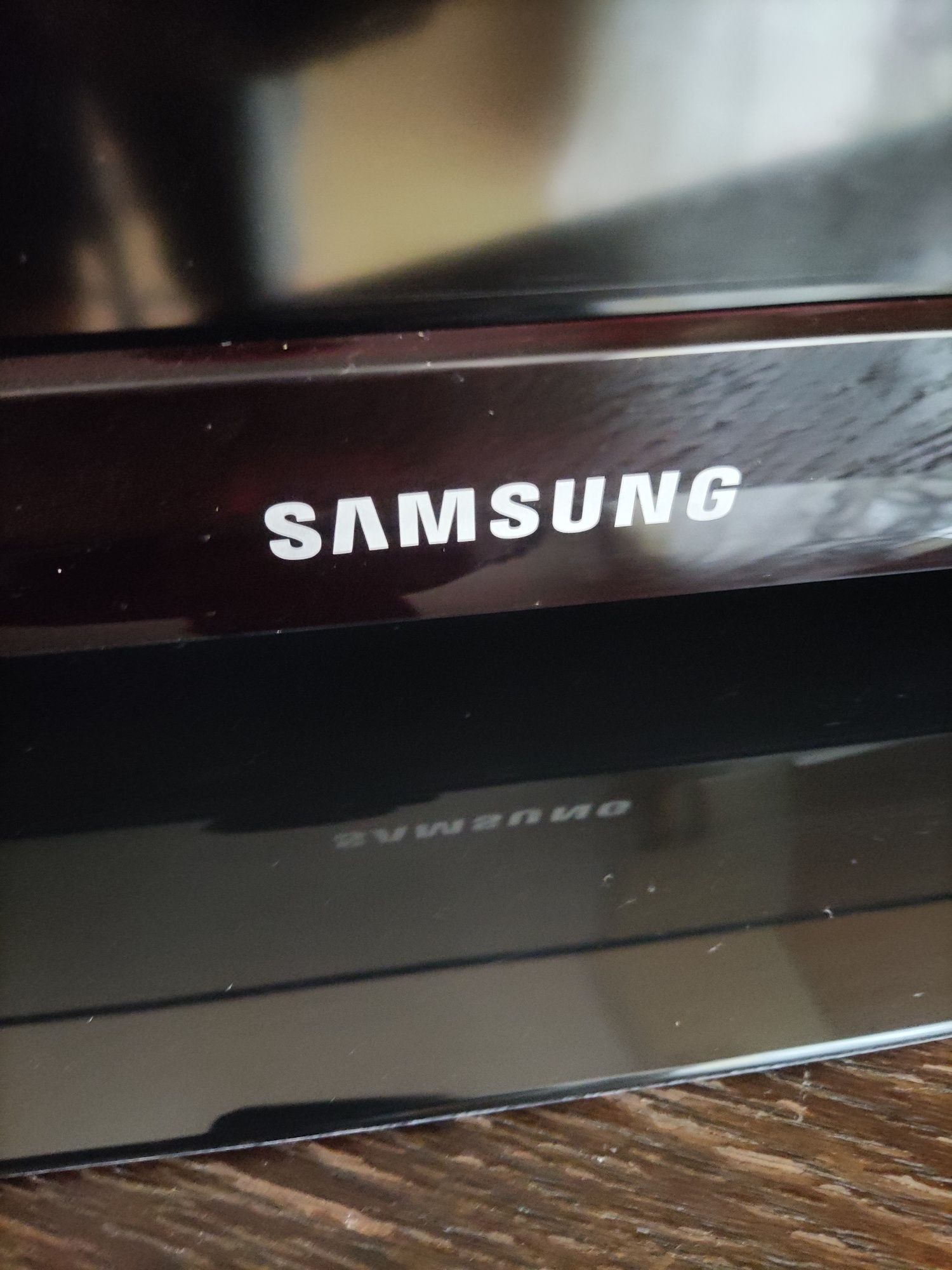 Tv samsung na części Model: LE40D503F7W

Model Code: LE40D503F7WXXH