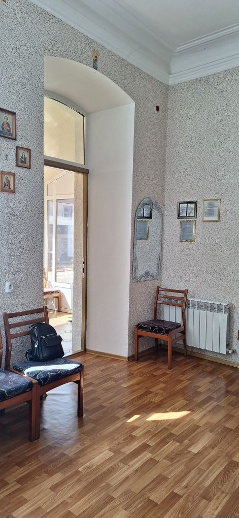 Продається частина будинку