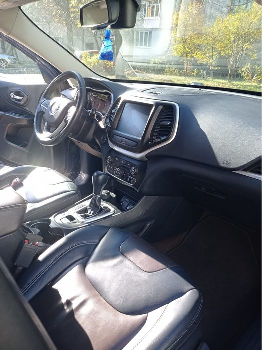 Jeep Cherokee Limited 2015 рік