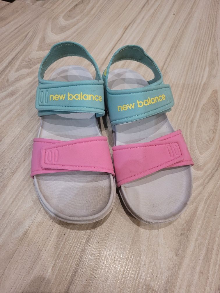 Sandały New Balance