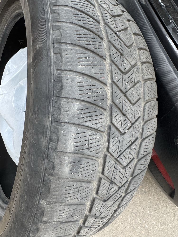 Продам резину, зима шинны  Pirelli Scorpion 245/50/20
