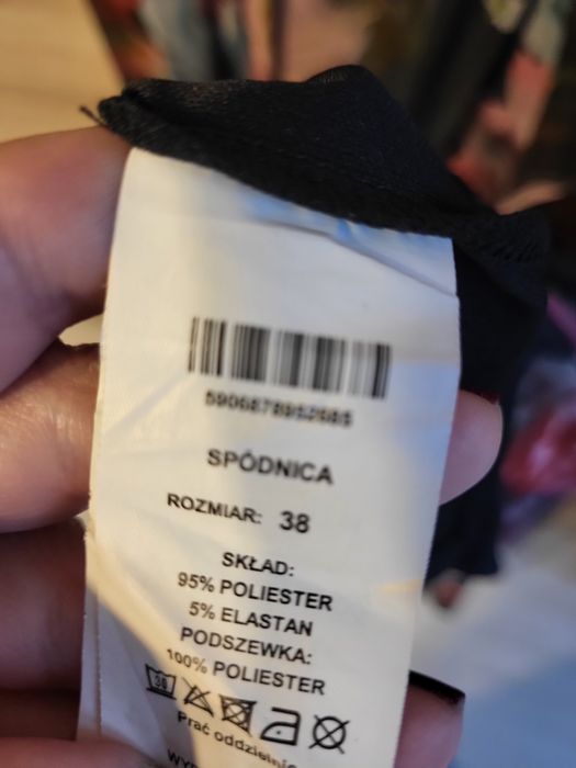 Spódniczka marki solar