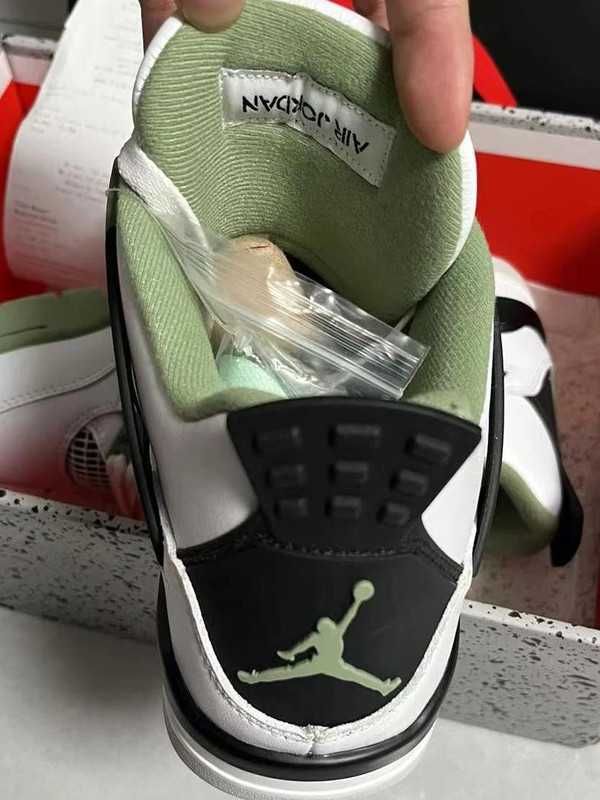 Jordan 4 Retro Seafoam R.43