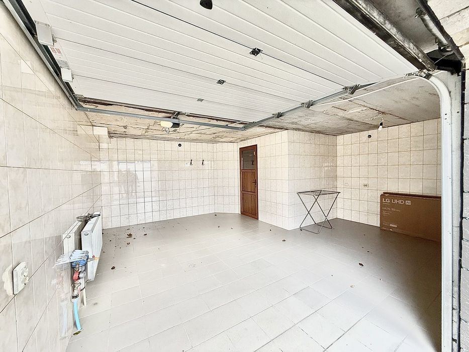 Шикарний котедж з каміном 3/х кім в Кутківцях