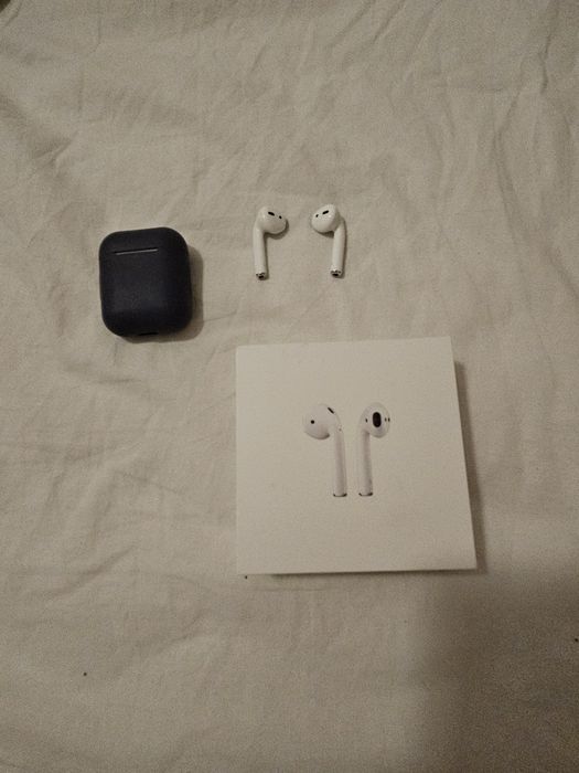 100% ORYGINALNE AirPods 2 gen., stan bdb + dowód zakupu