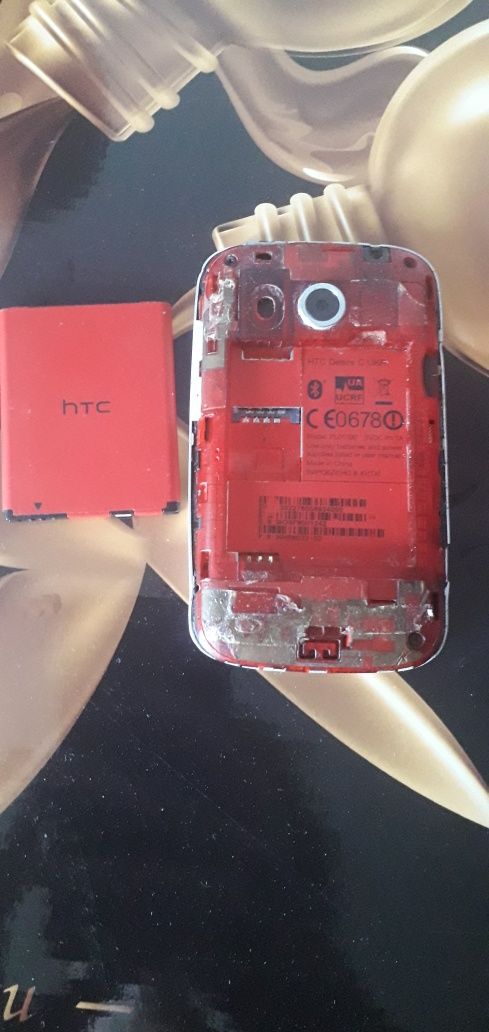 Смартфон HTC Wildfire s