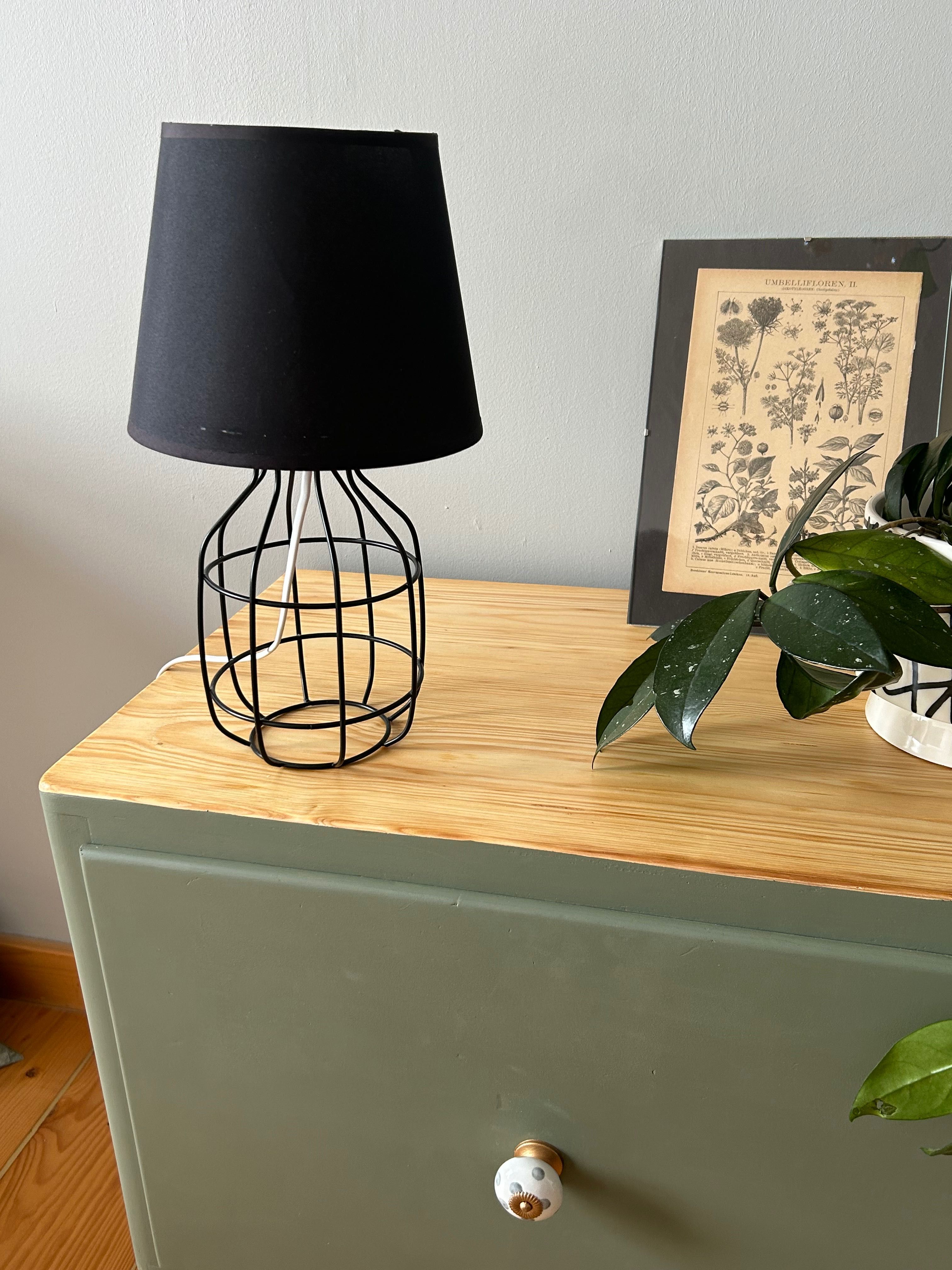 lampka nocna minimalizm