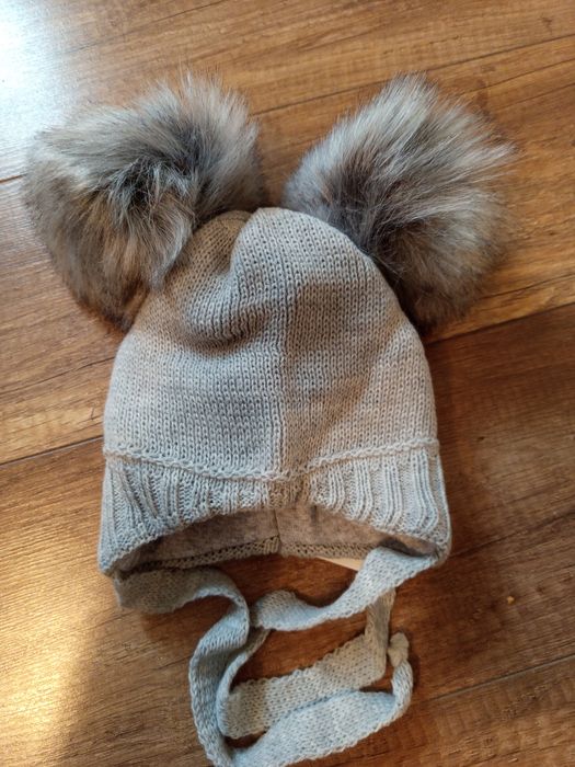 Nowa czapka niemowlęca