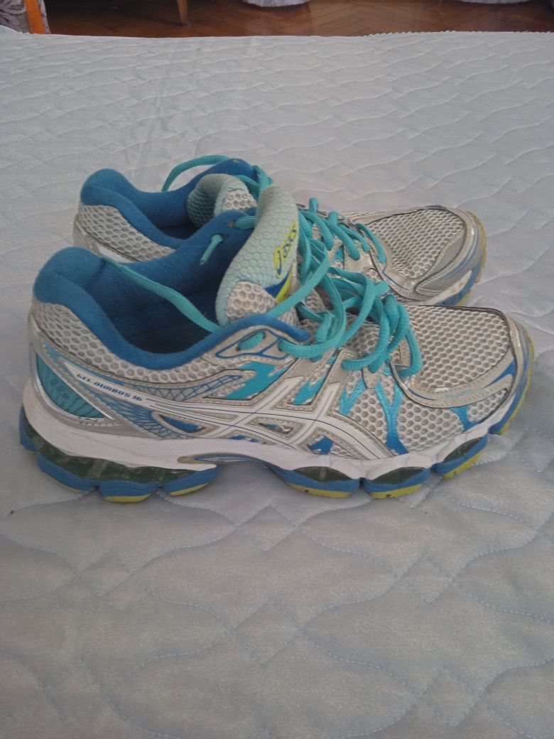 Кросівки ASICS GEL-NIMBUS 16 В оригіналі. В ідеалі.