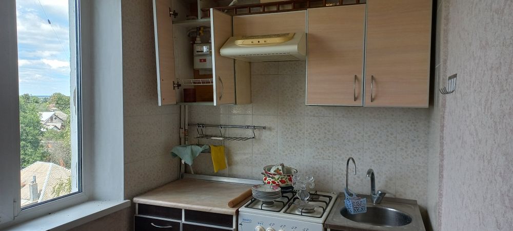 Продам 1к. квартиру в Чугуеве, район "Дружба".