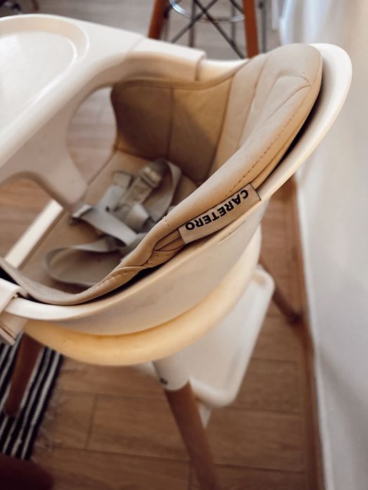 Стільчик для годування