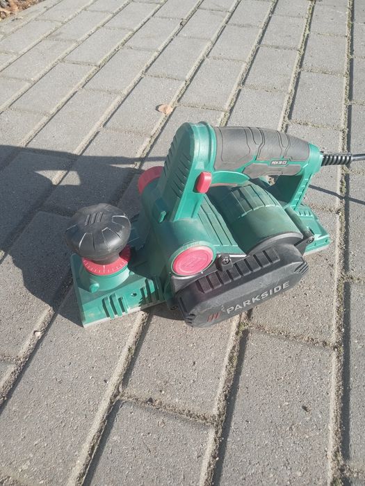 Strug parkside elektryczny