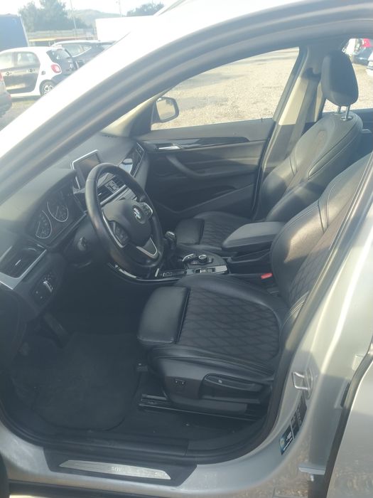 BMW X1  2.0 D queimado