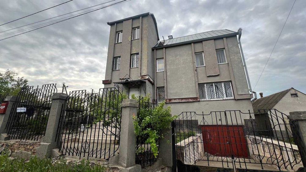 Продаж будинку Мала Корениха