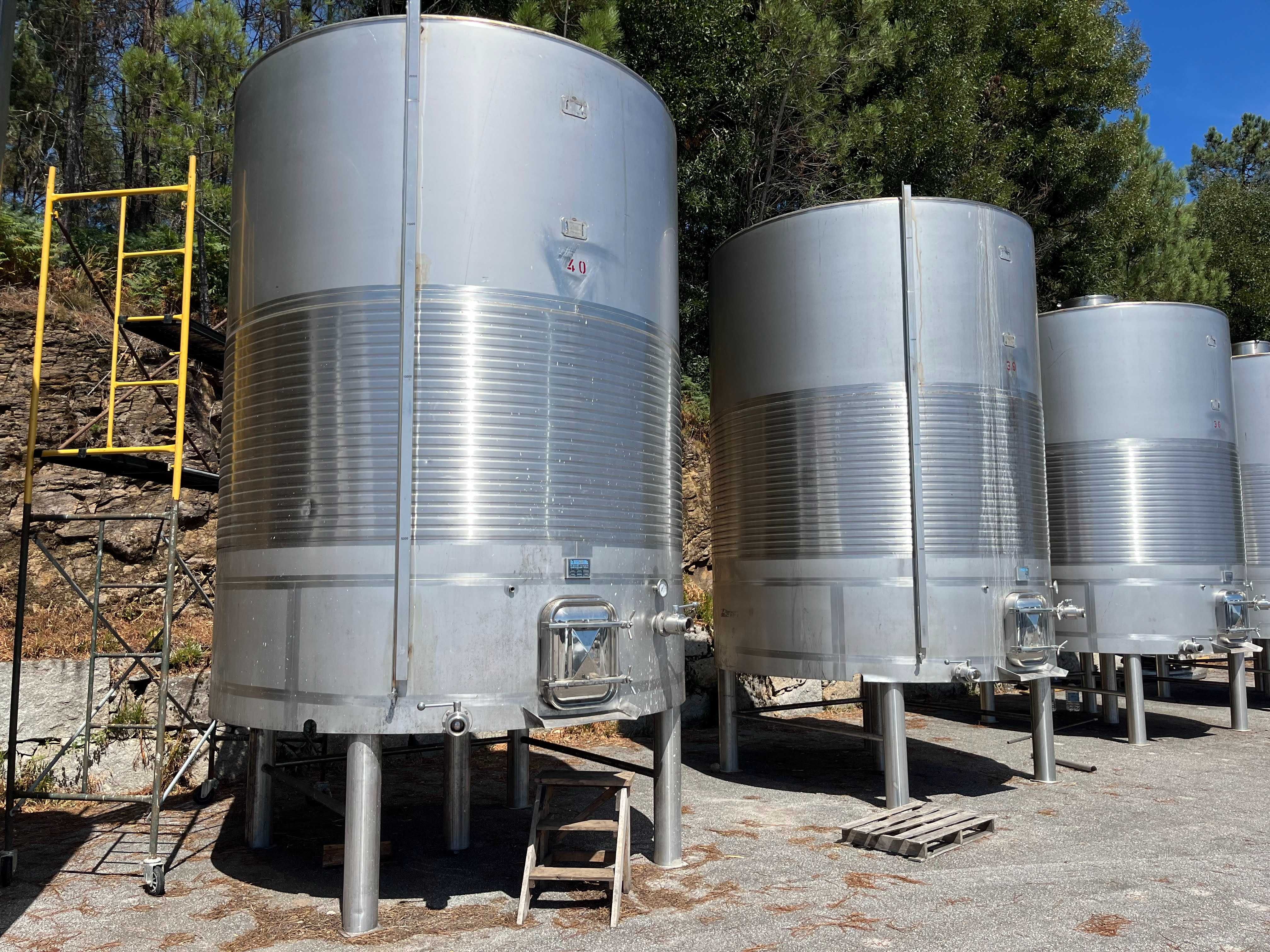 Depósito Inox / Cubas de Fermentação / Depósitos de Fibra e Transporte