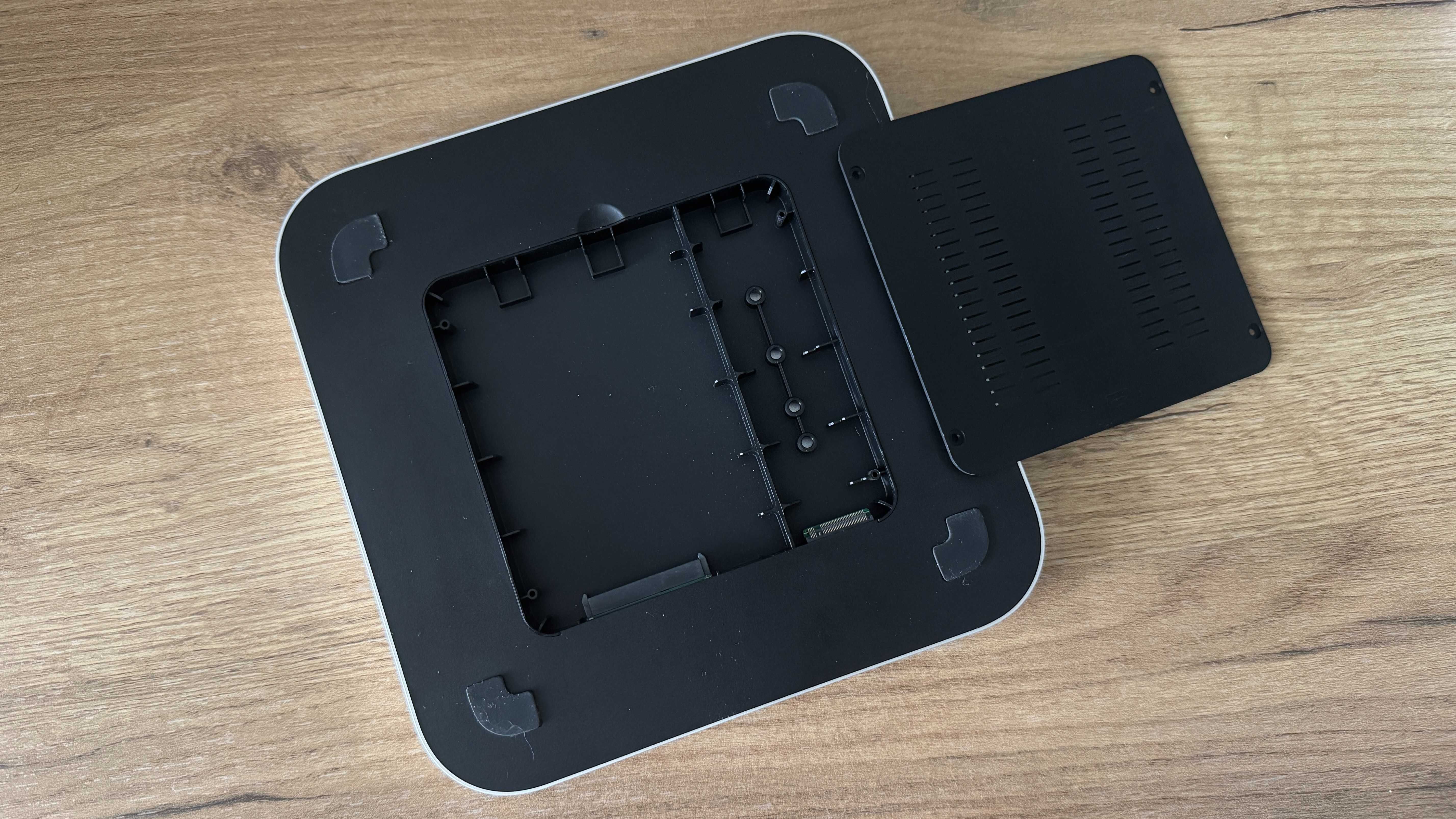 Док-станція Qwiizlab UH25 Pro для Mac Mini (Intel,M1-M4,Mac Studio)
