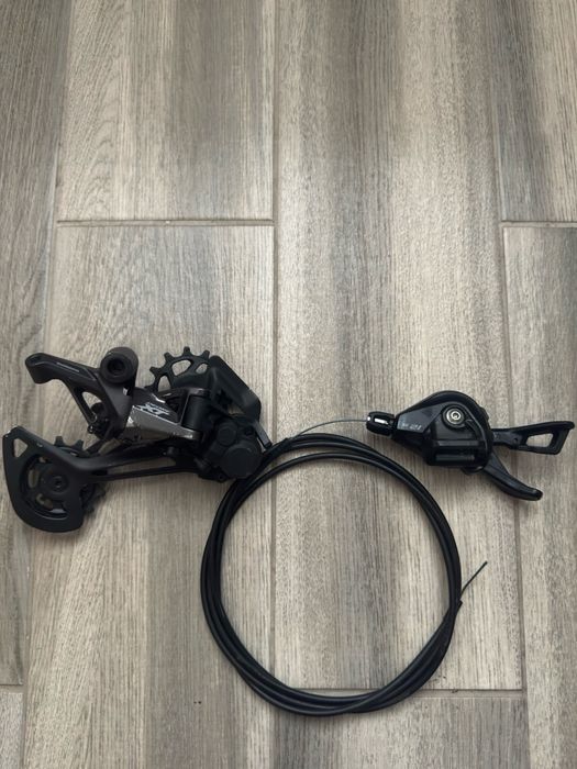 Перекидка  Shimano deore XT RD-M8100 (з манеткою )