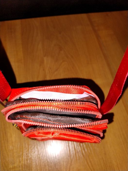 Torebeczka na ramię czerwona