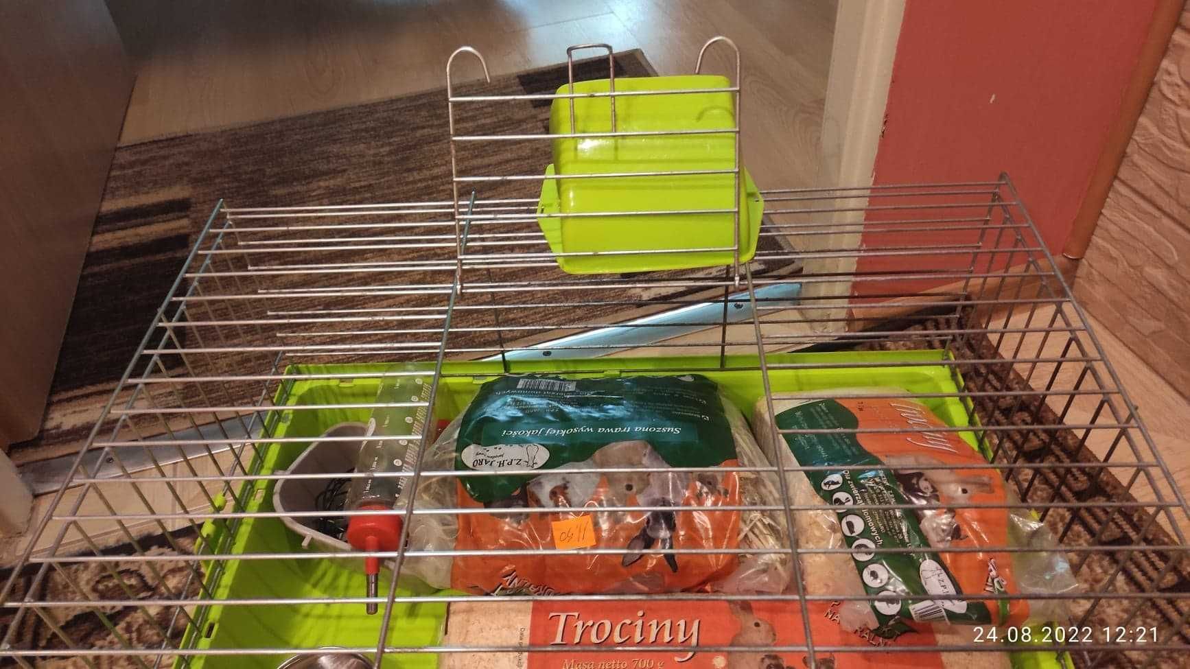 klatka, transporter, bogate wyposażenie