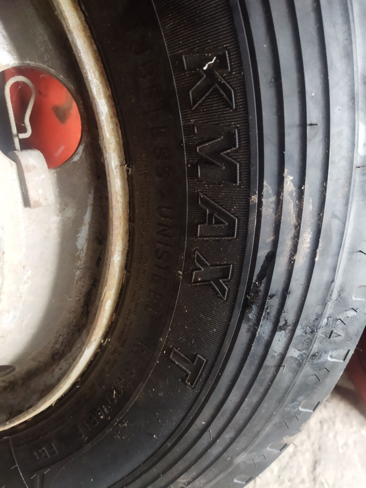 Грузовые шины GoodYear KMax T (прицепная) 245/70 R17,5 143/141J
