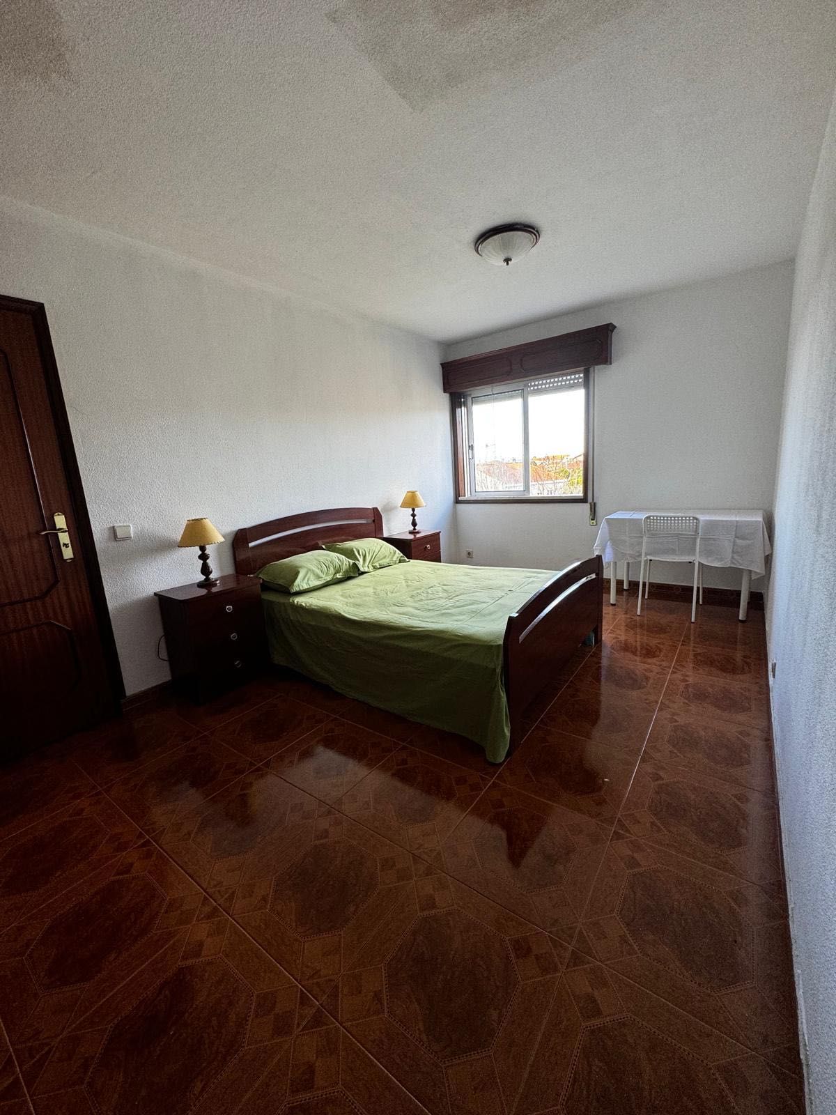 Quartos mobiliados em Espinho