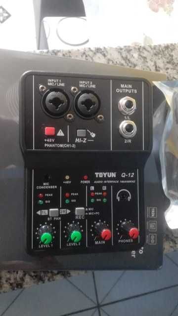 Звуковий мікшер Q-12 з моніторингом, для трансляцій