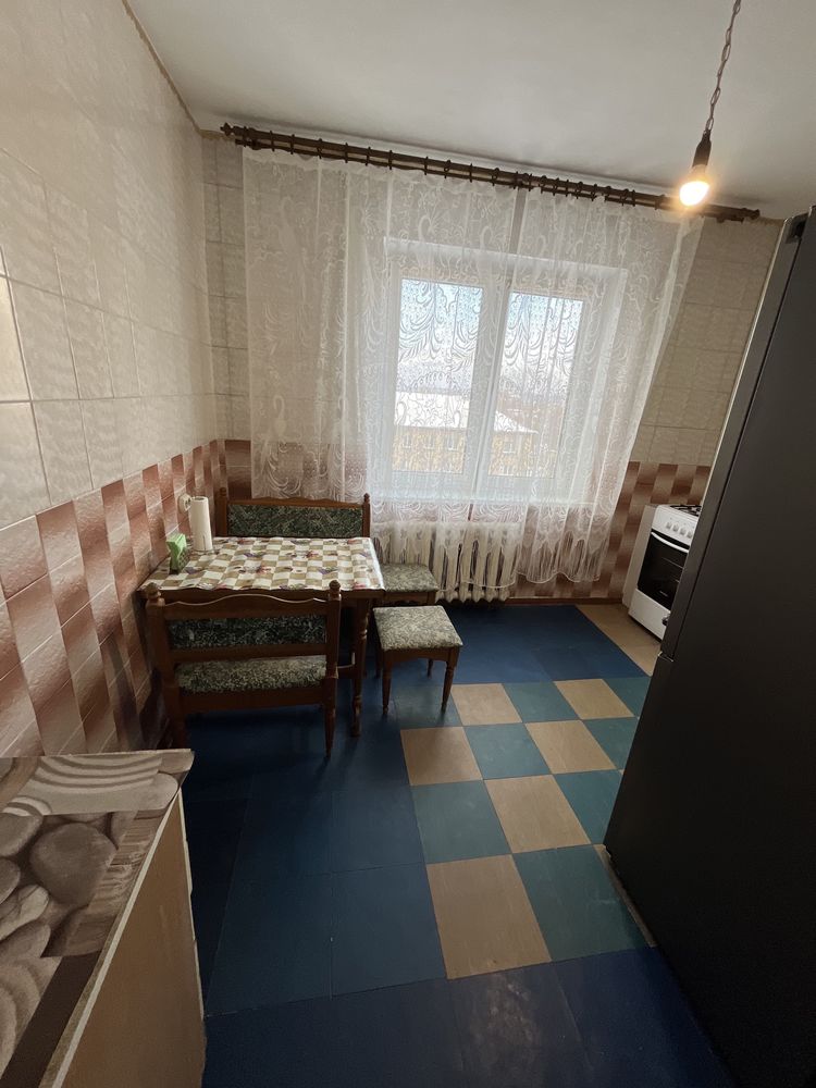 1 кімнатна квартира подобово в центрі Словʼянська, від власника