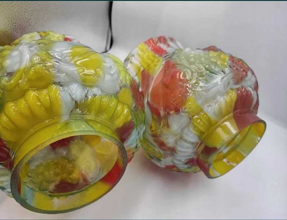 Klosz klosze z huty Zawiercie na lampa,naftowa żyrandol śr.11,8 cm.